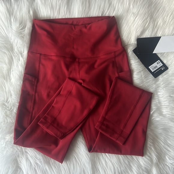 90 degree by reflex leggings red dahlia - Picture 7 of 8